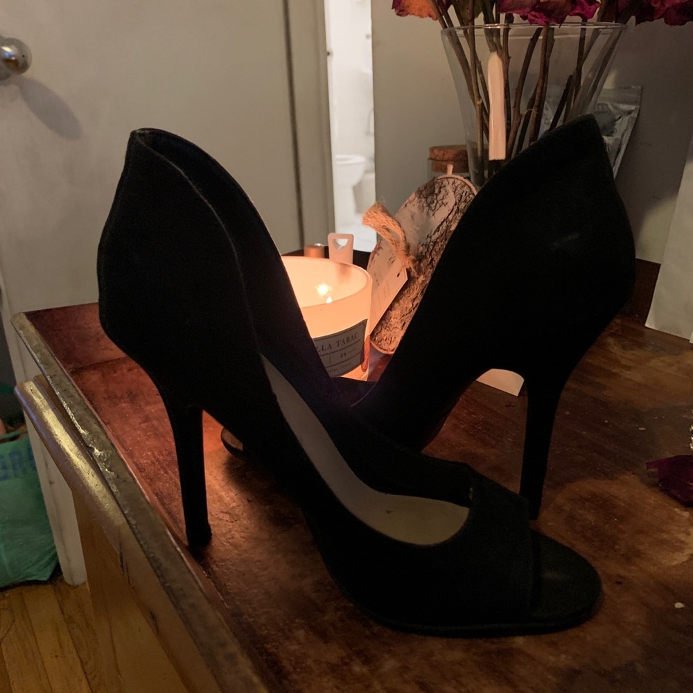 Zigi Peep toe pump